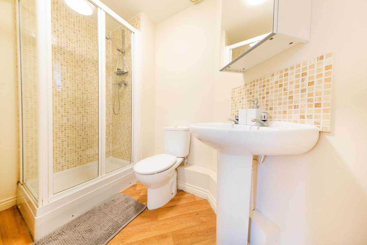 2 Bed 2 Bathroom Apartment Free Parking Bristol Dış mekan fotoğraf