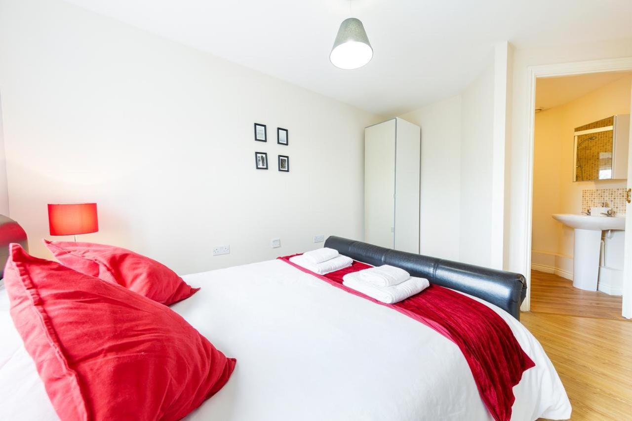 2 Bed 2 Bathroom Apartment Free Parking Bristol Dış mekan fotoğraf